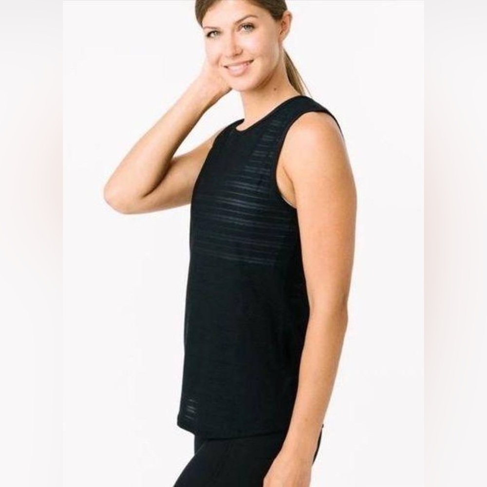Zyia - Active Black Perforated Muscle Tank Top Sheer (Size: L)